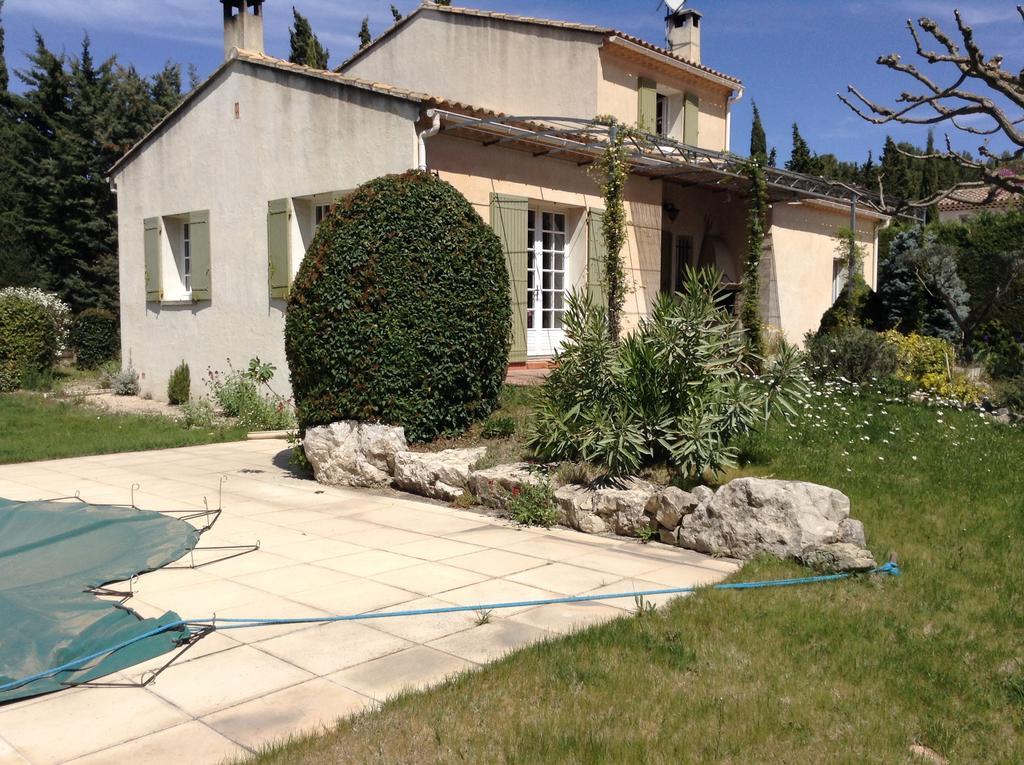 Chinchon Appartement LʼIsle-sur-la-Sorgue Buitenkant foto
